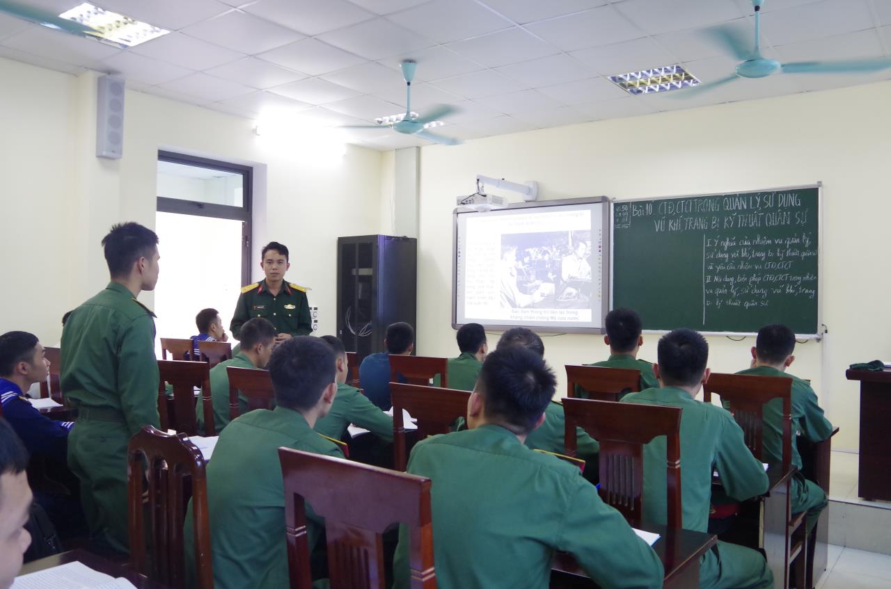 Mỗi buổi lên lớp là những tiết học sôi nổi
