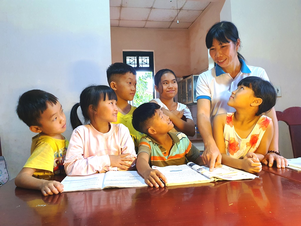 Mẹ Tím ở ngôi nhà Hoa Bưởi