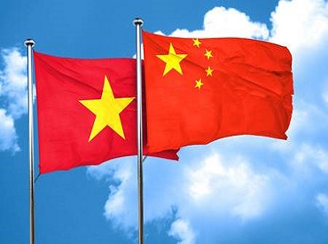 Quan hệ ngoại giao Việt Nam - Trung Quốc: Quan hệ ngoại giao giữa Việt Nam và Trung Quốc đang được phát triển tích cực trong nhiều lĩnh vực, từ kinh tế đến văn hóa và giáo dục. Hai nước đang cùng nhau xây dựng một hòa bình, ổn định và phát triển trong khu vực và thế giới. Hãy cùng xem những hình ảnh đầy tình thân và tình hữu nghị giữa Việt Nam và Trung Quốc, và cùng tự hào về sự phát triển của quan hệ ngoại giao giữa hai nước!