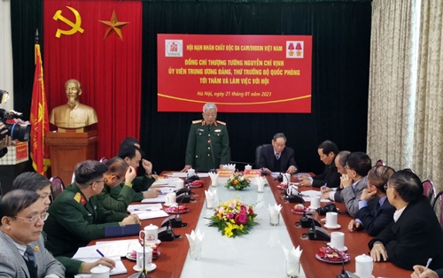 Thượng tướng Nguyễn Chí Vịnh thăm và làm việc tại Hội Nạn nhân chất độc da cam/dioxin Việt Nam