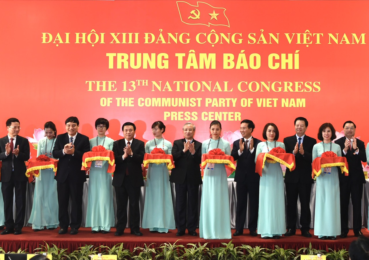 Khai trương Trung tâm Báo chí Đại hội XIII của Đảng
