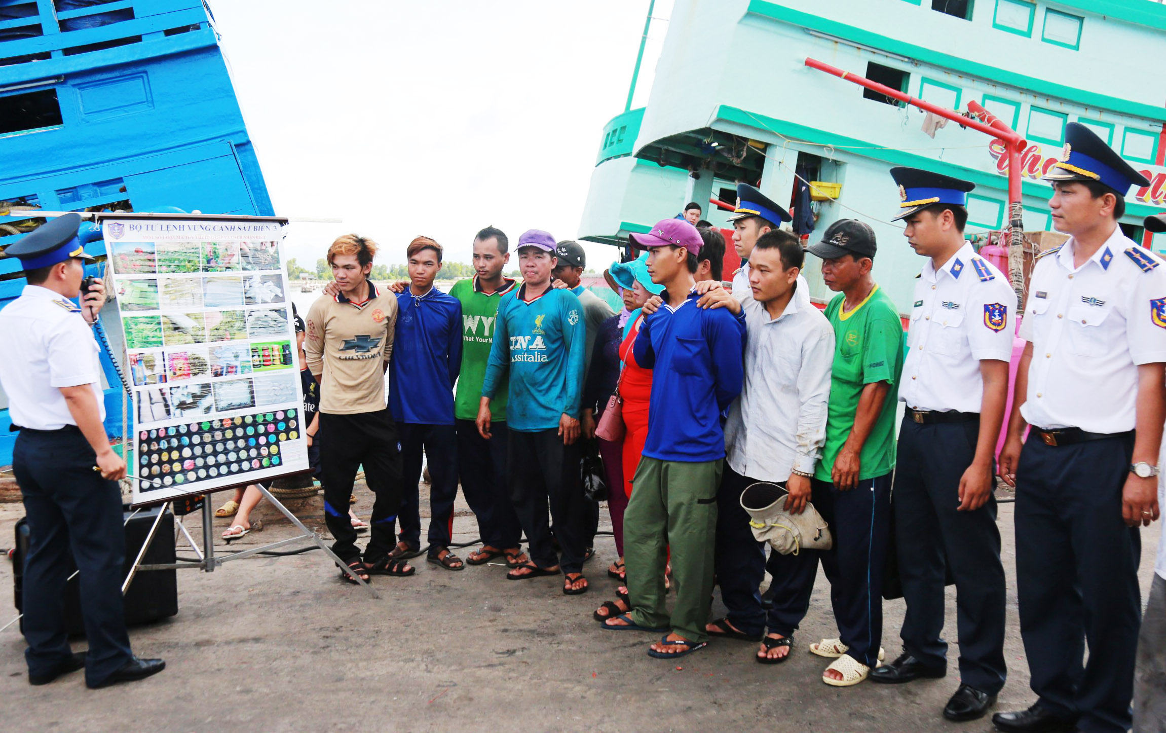 Ghi dấu ấn chào mừng đại hội