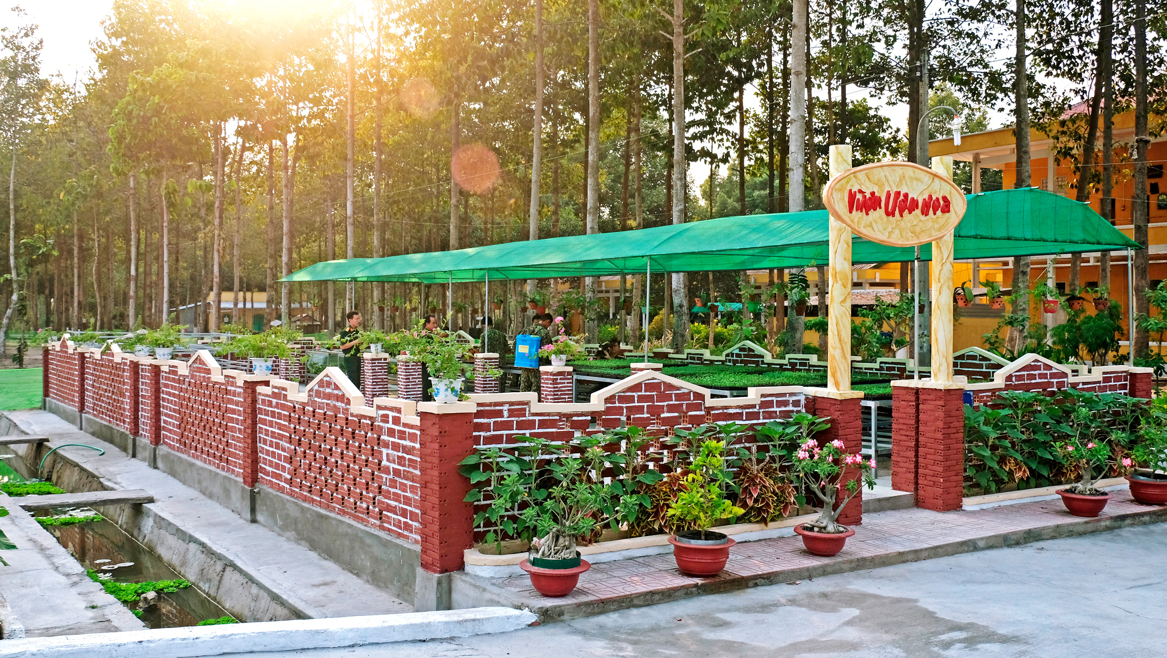 Nét đẹp “Vườn ươm hoa thanh niên”