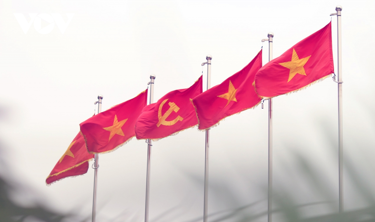 Hướng về Đại hội XIII của Đảng với niềm tin, khí thế mới