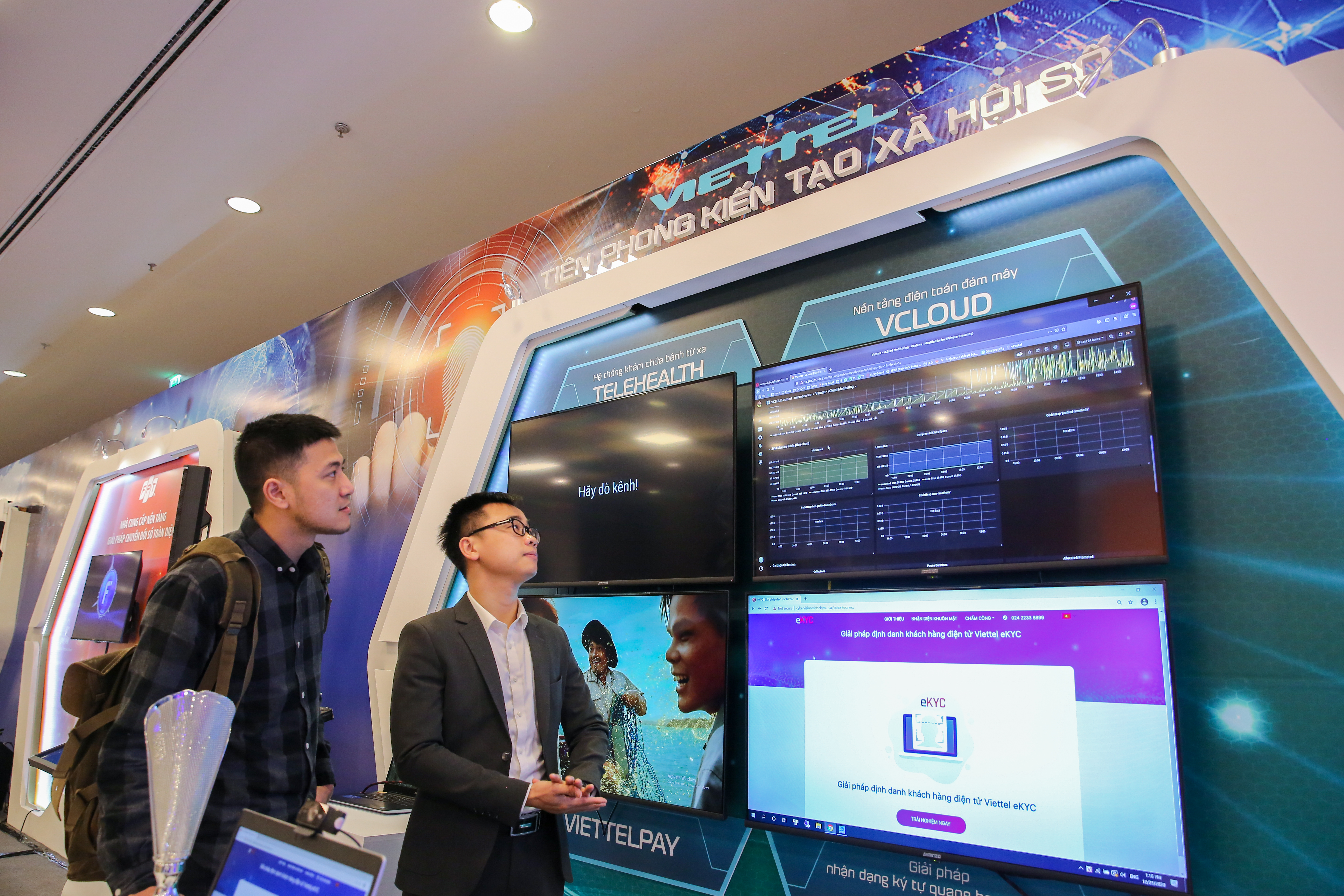 Vì Việt Nam hùng cường