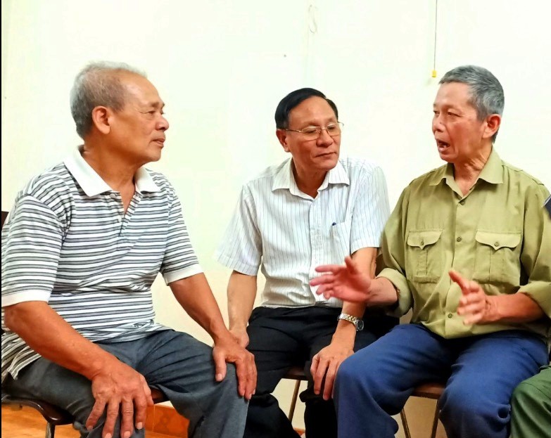 Kỷ vật “Việt Nam máu và hoa”

