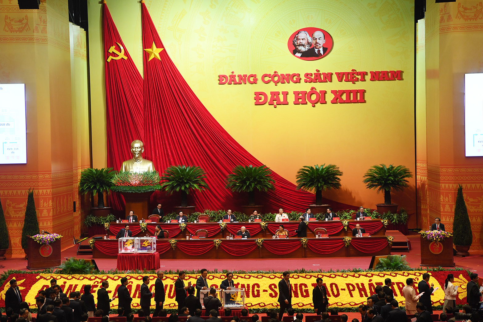 Rõ trách nhiệm, quyết tâm thực hiện mục tiêu, định hướng phát triển đất nước