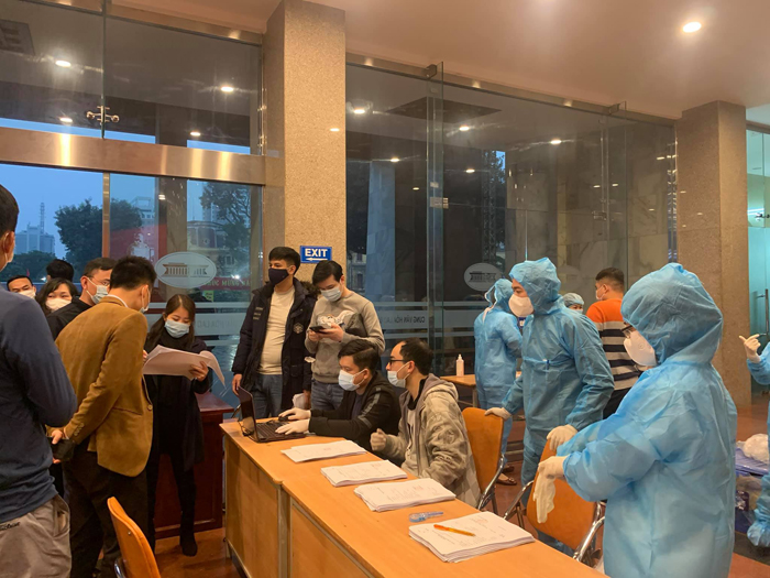 Toàn bộ nghệ sĩ, thành viên Ban tổ chức chương trình “Đảng cho ta mùa xuân” được xét nghiệm Covid-19