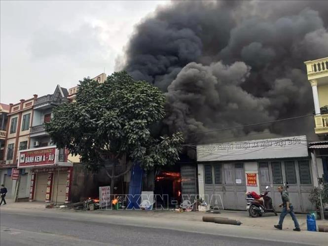 Hải Phòng: Đốt rác, cháy rụi một căn nhà