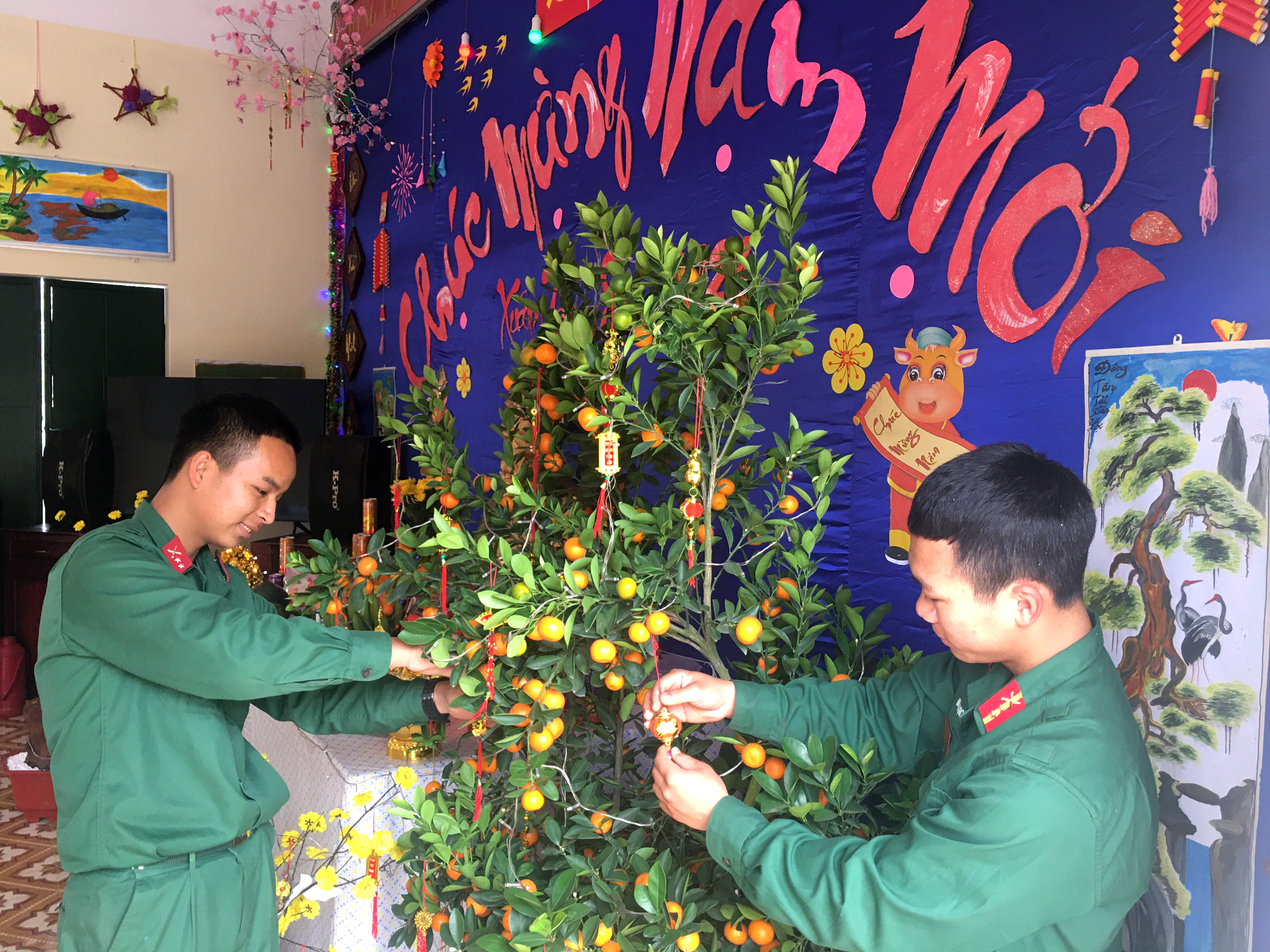 Ngày xuân ấm tình đồng đội