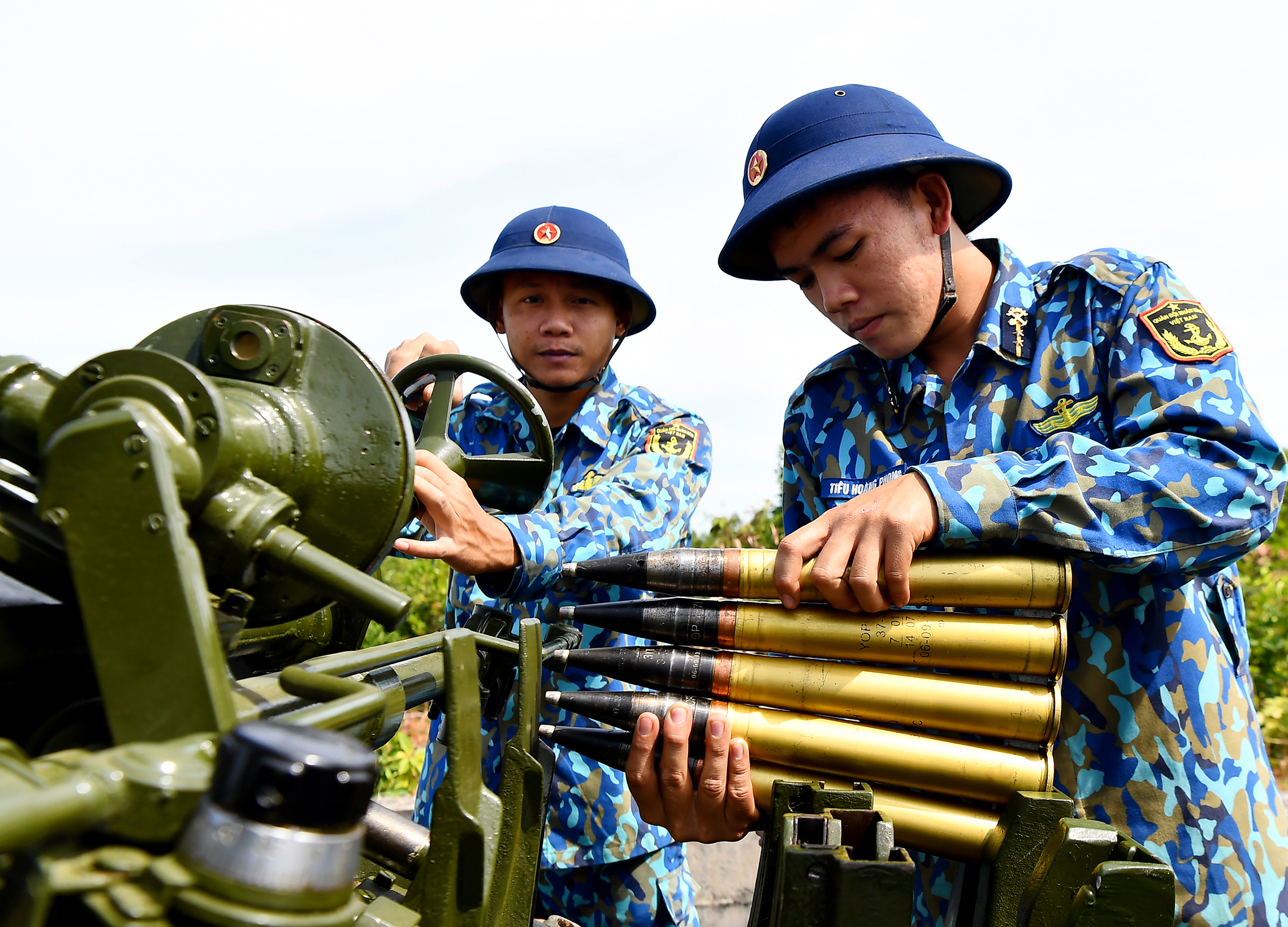 Đón xuân trên trận địa pháo phòng không