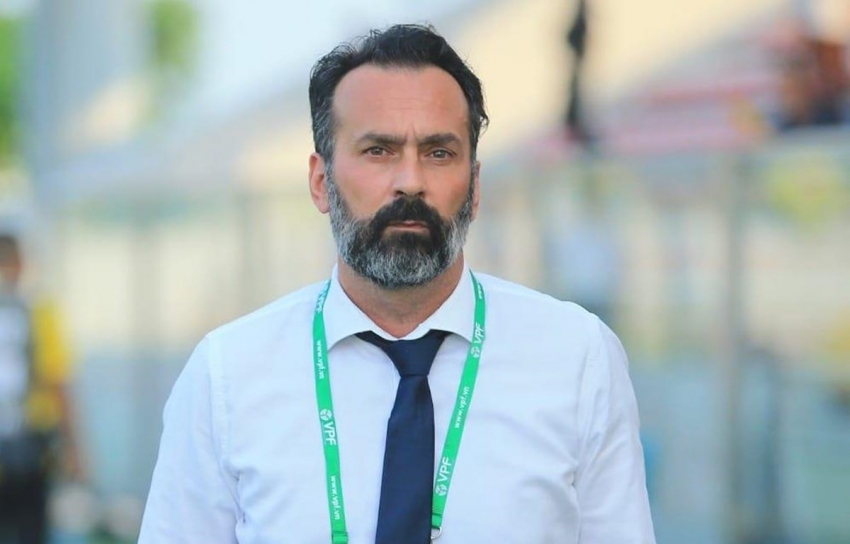 Hành xử kiểu “ao làng”