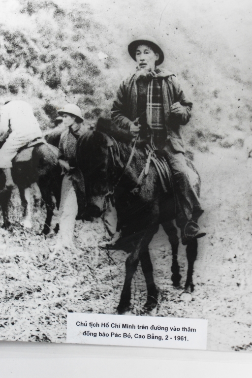 Tân Sửu năm ấy còn ấm hơi Người