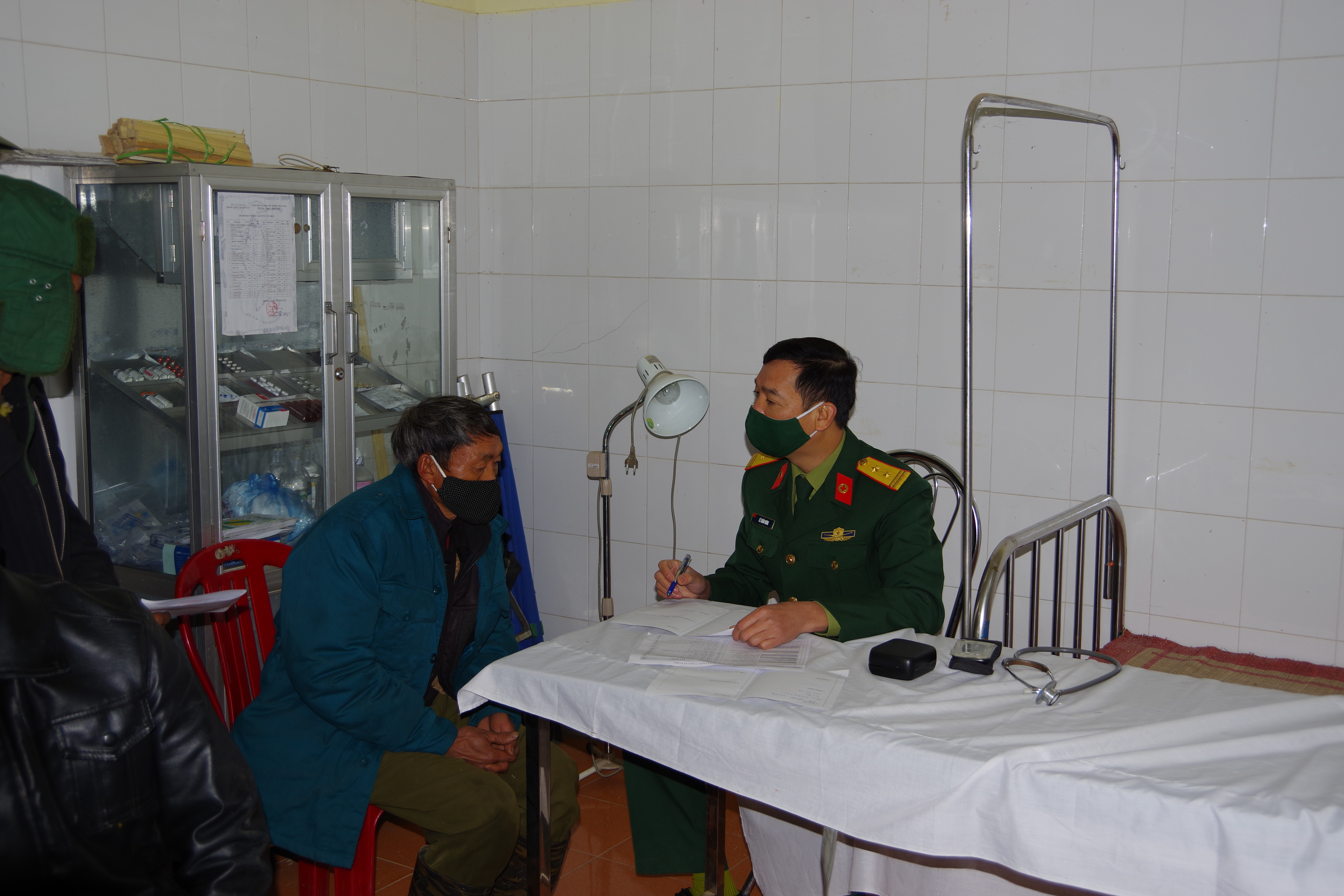 Ấm lòng dân bản A Lù, A Mú Sung