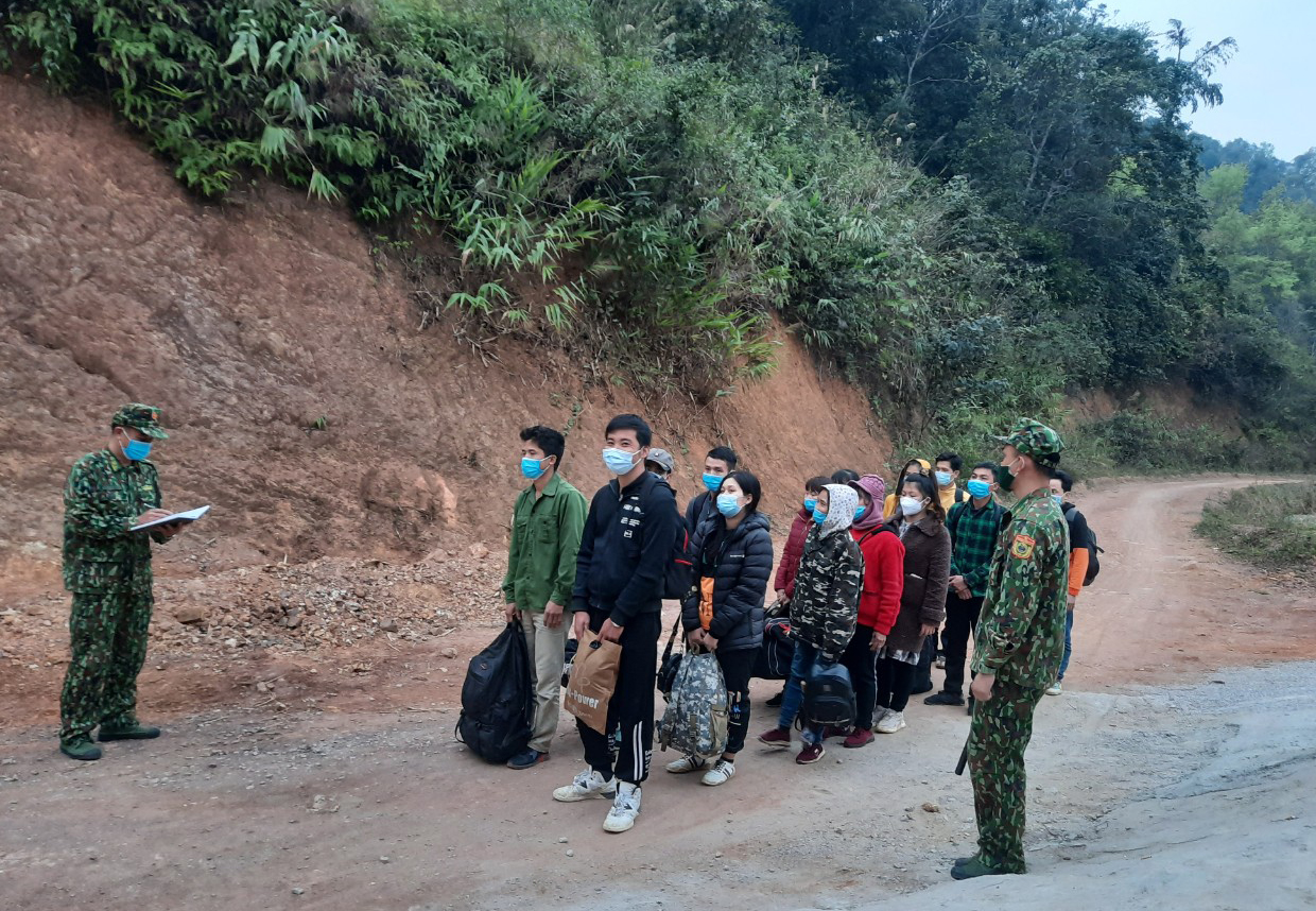 Đồn Biên phòng Tân Thanh phát hiện, xử lý 21 người xuất, nhập cảnh trái phép