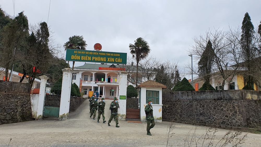 Đồn Biên phòng Xín Cái quản lý hơn 23,8km đường biên giới, thuộc 2 xã Xín Cái và Thượng Phùng (Mèo Vạc, Hà Giang), phối hợp với lực lượng dân quân xã đi tuần tra, kiểm soát.
