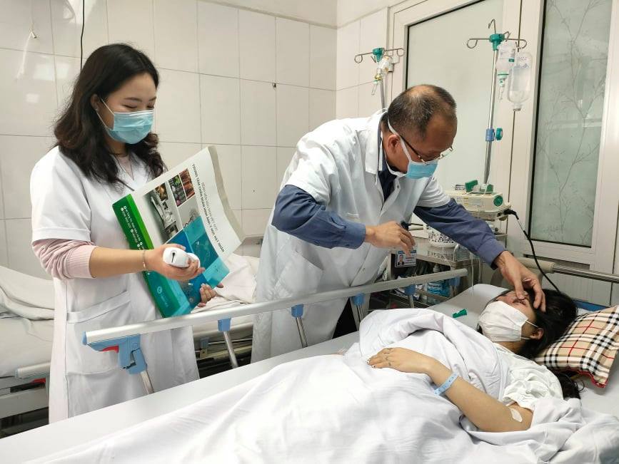 Nhiều chị em nhập viện vì tân trang sắc đẹp