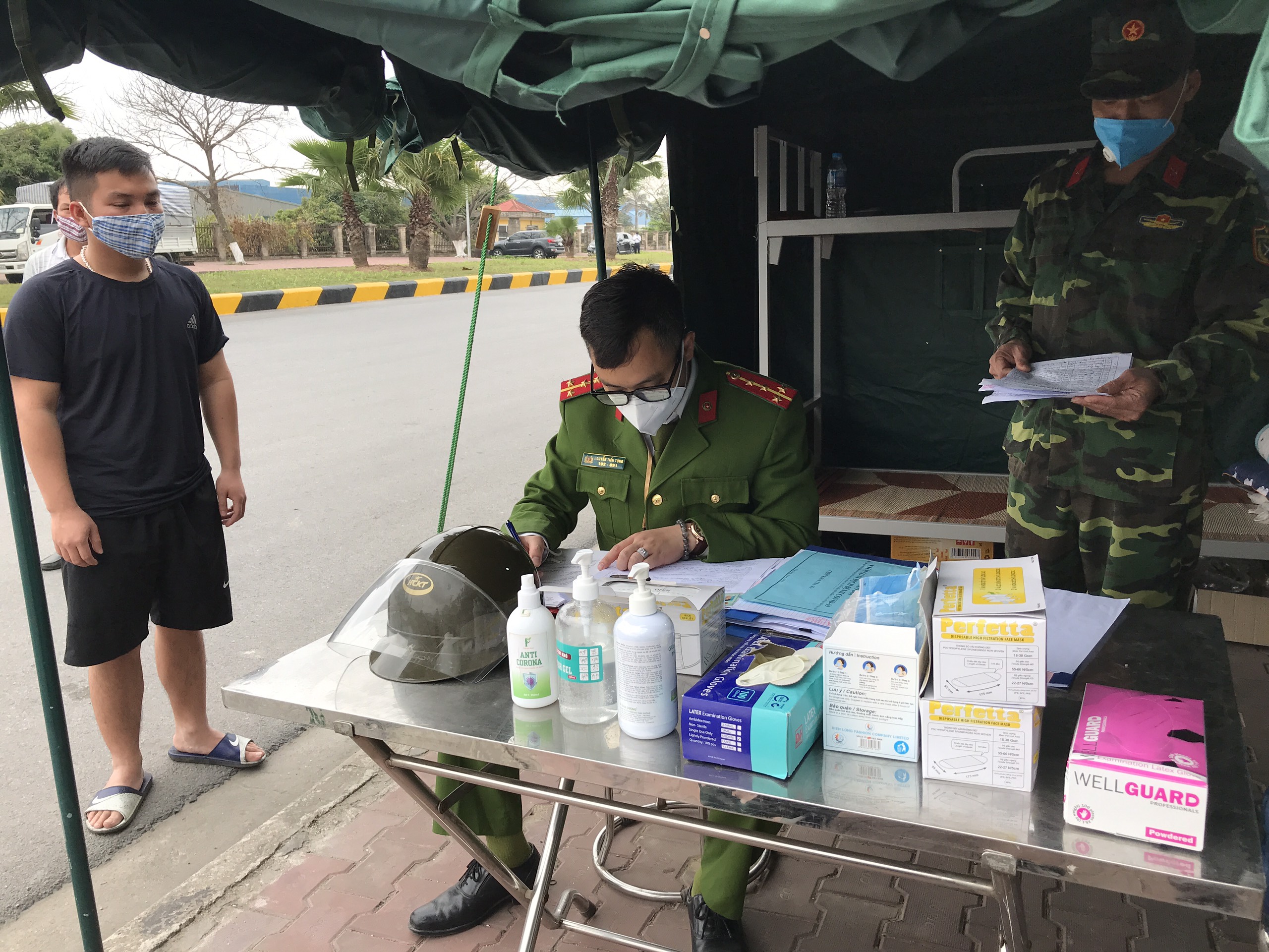 Hải Dương tăng cường xử lý các trường hợp vi phạm quy định phòng, chống dịch