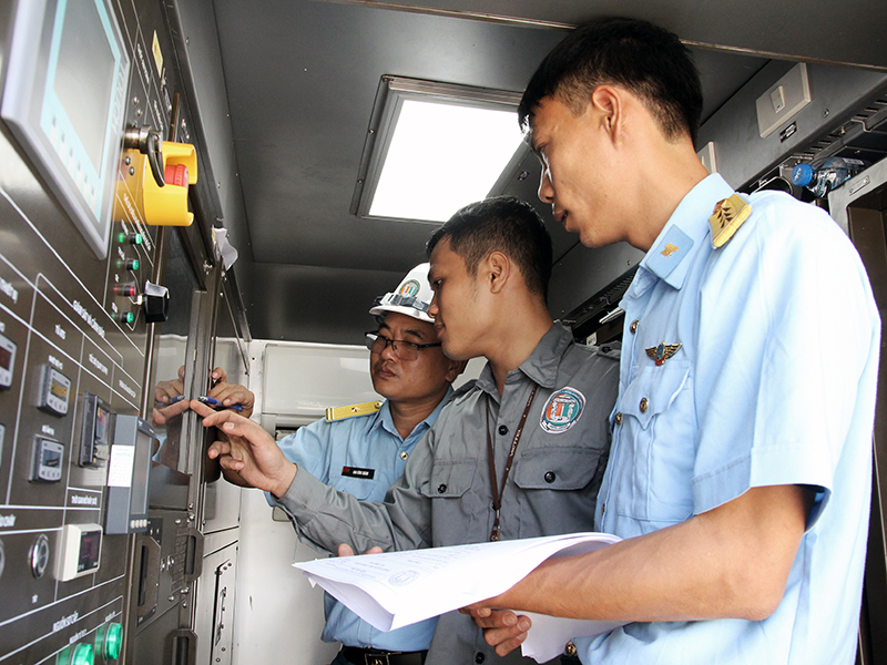 Làm chủ công nghệ cao với trình độ song hành thế giới