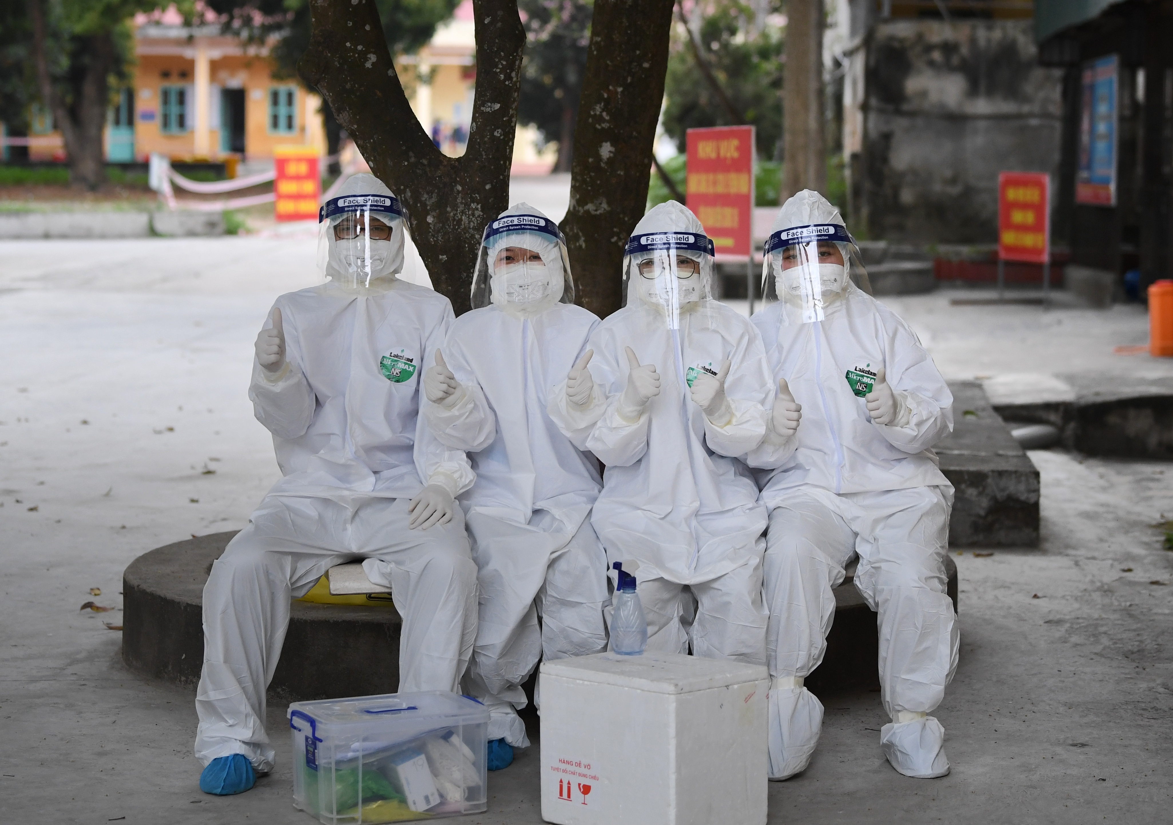 Bài 5: Cảm phục những 