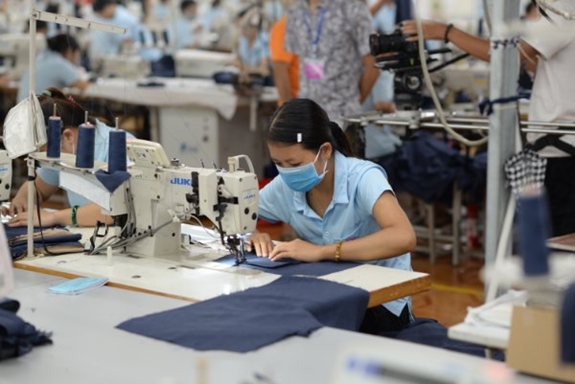 Tạo đà để dệt may đạt mục tiêu xuất khẩu 39 tỷ USD