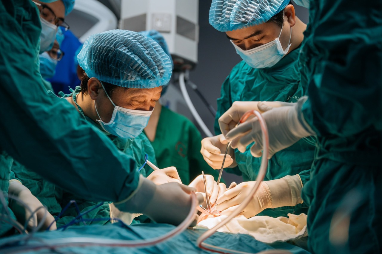 Bác sĩ “Vinh Bỏng”

