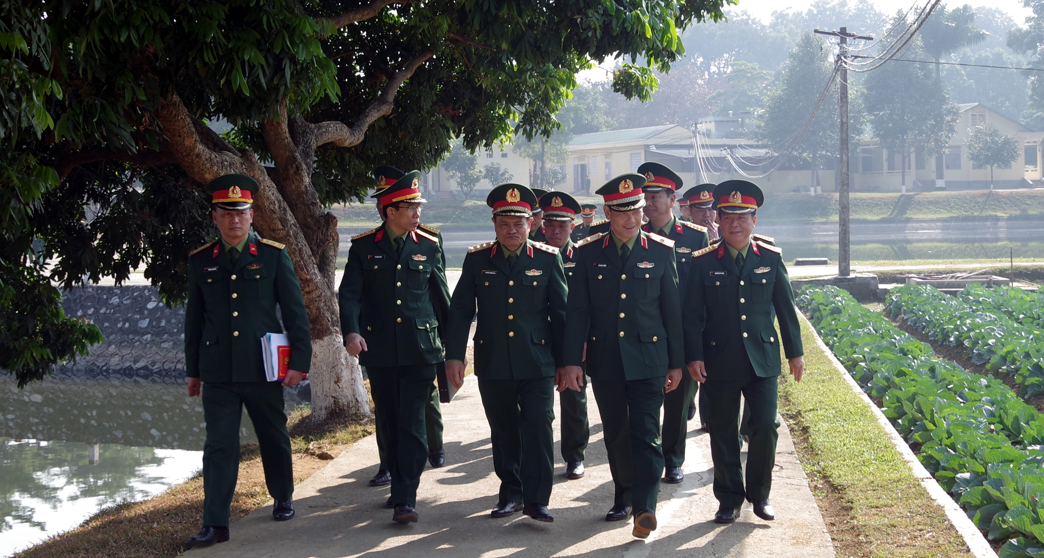 Chuyện “rau cỏ” của Đại tá Dũng