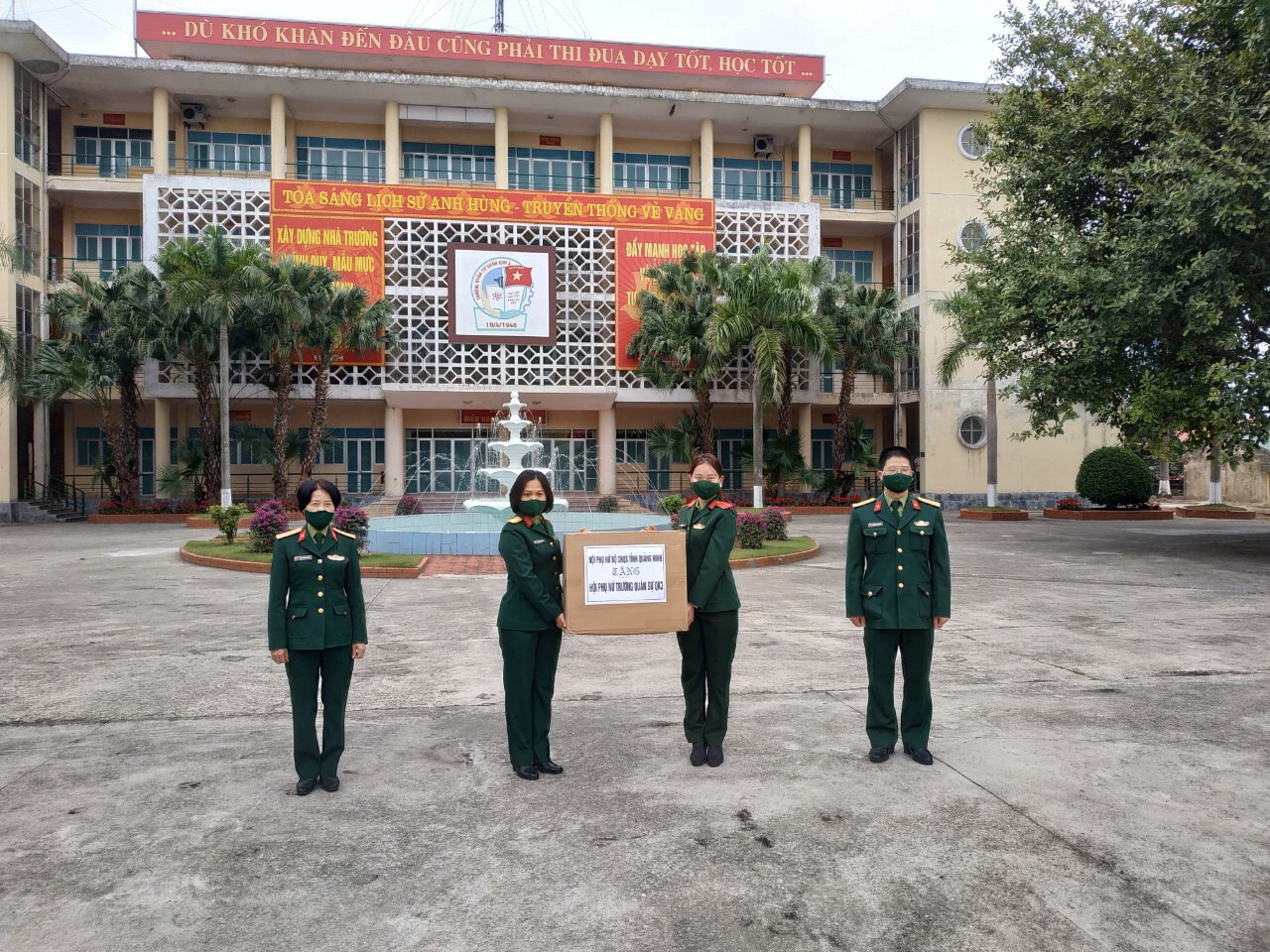 Để Tết sau được đầm ấm, sum vầy