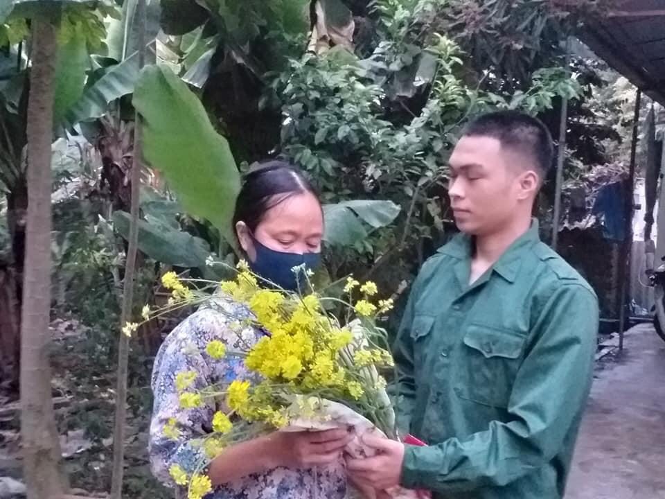 Mùa hoa tháng ba thời Covid