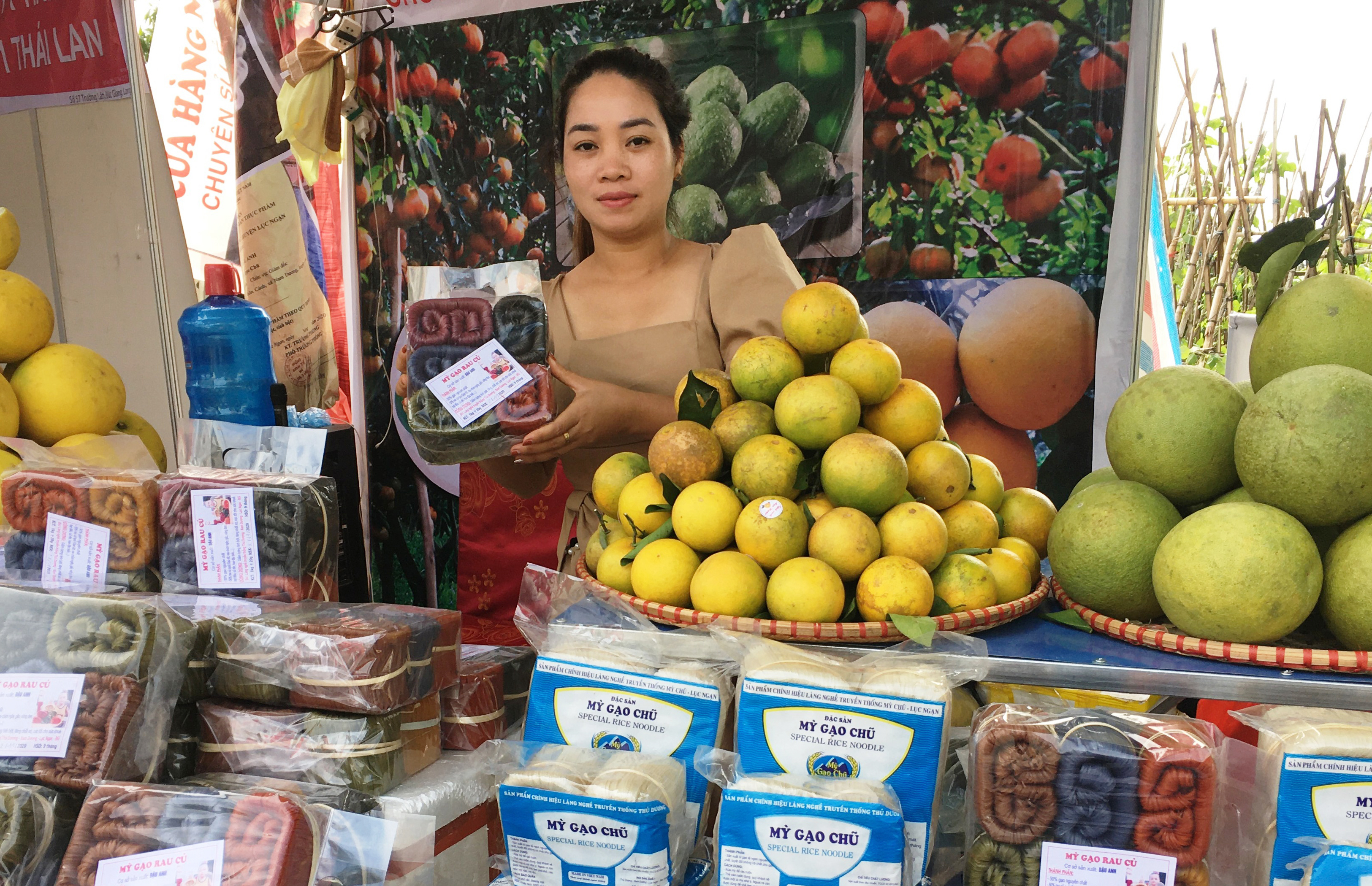 Nâng tầm nghề truyền thống để phát triển du lịch