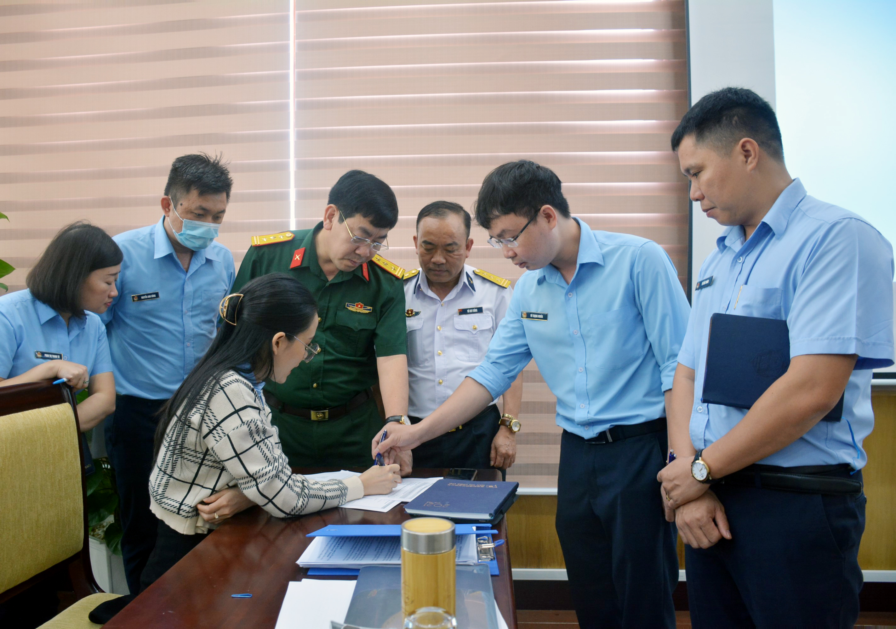 Chặt chẽ từng khâu để tổng điều tra về đích trước thời hạn