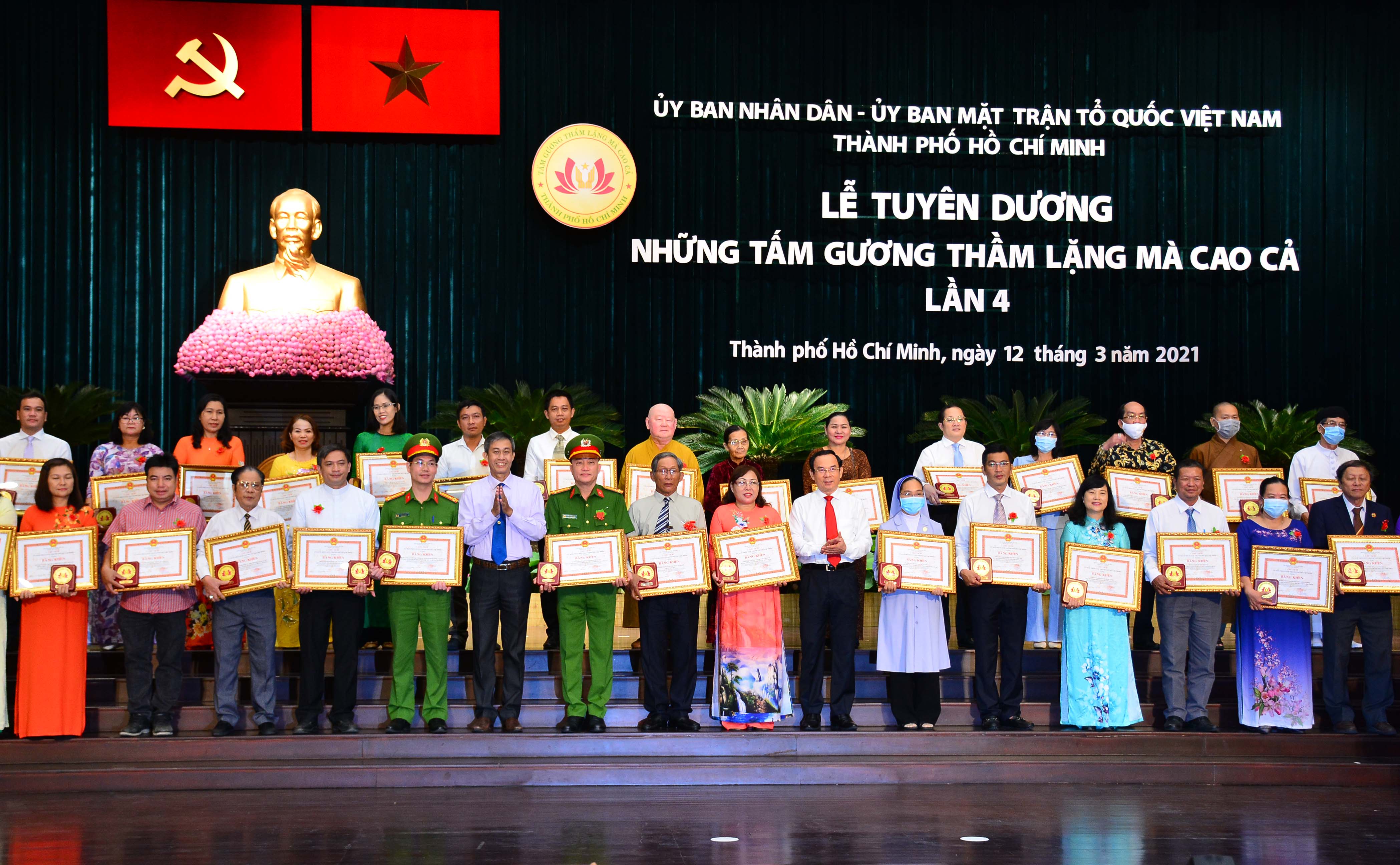 TP Hồ Chí Minh tuyên dương những tấm gương thầm lặng mà cao cả lần thứ 4