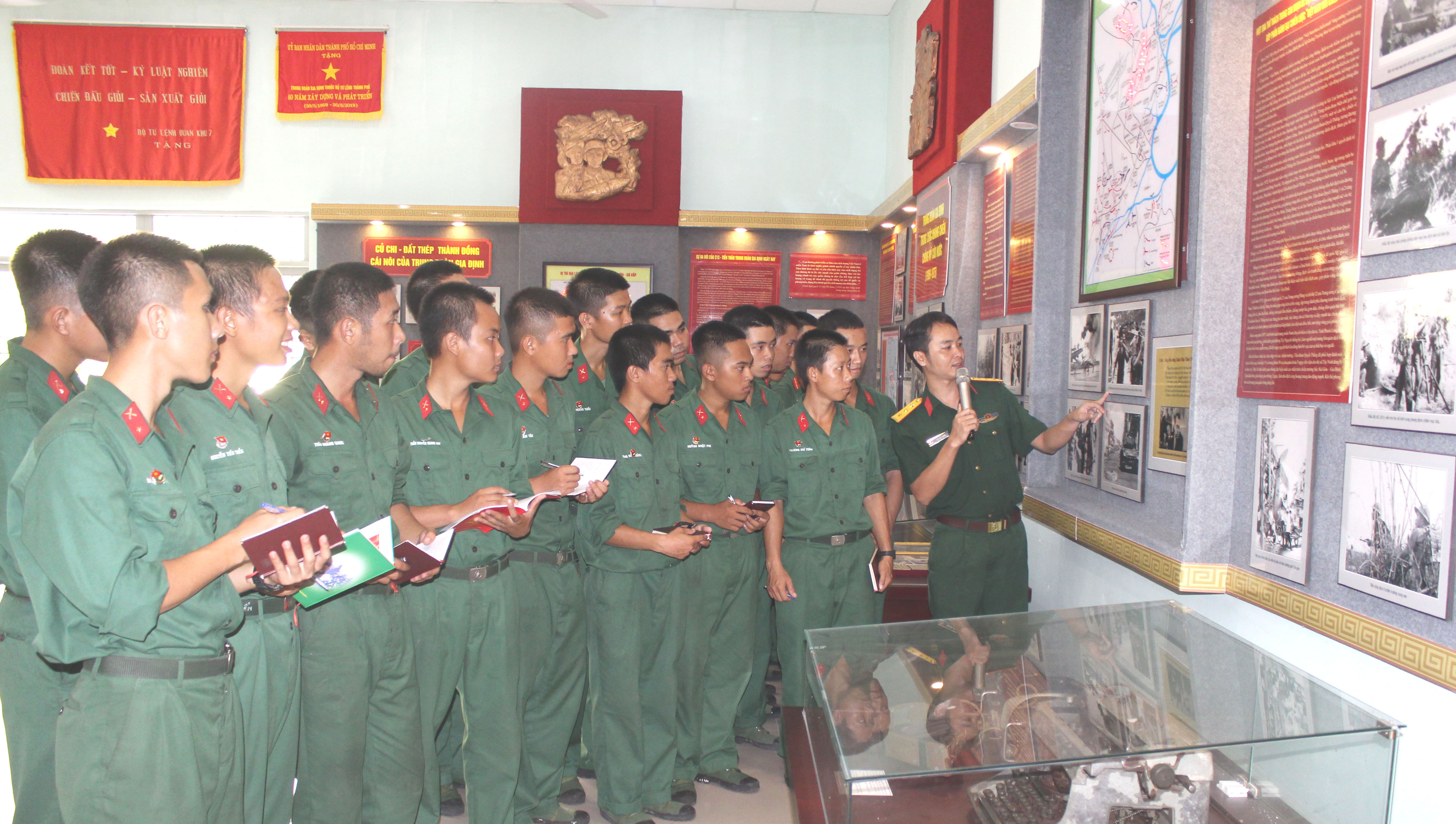 Xứng đáng là lá cờ đầu của công tác đoàn và phong trào thanh niên cả nước