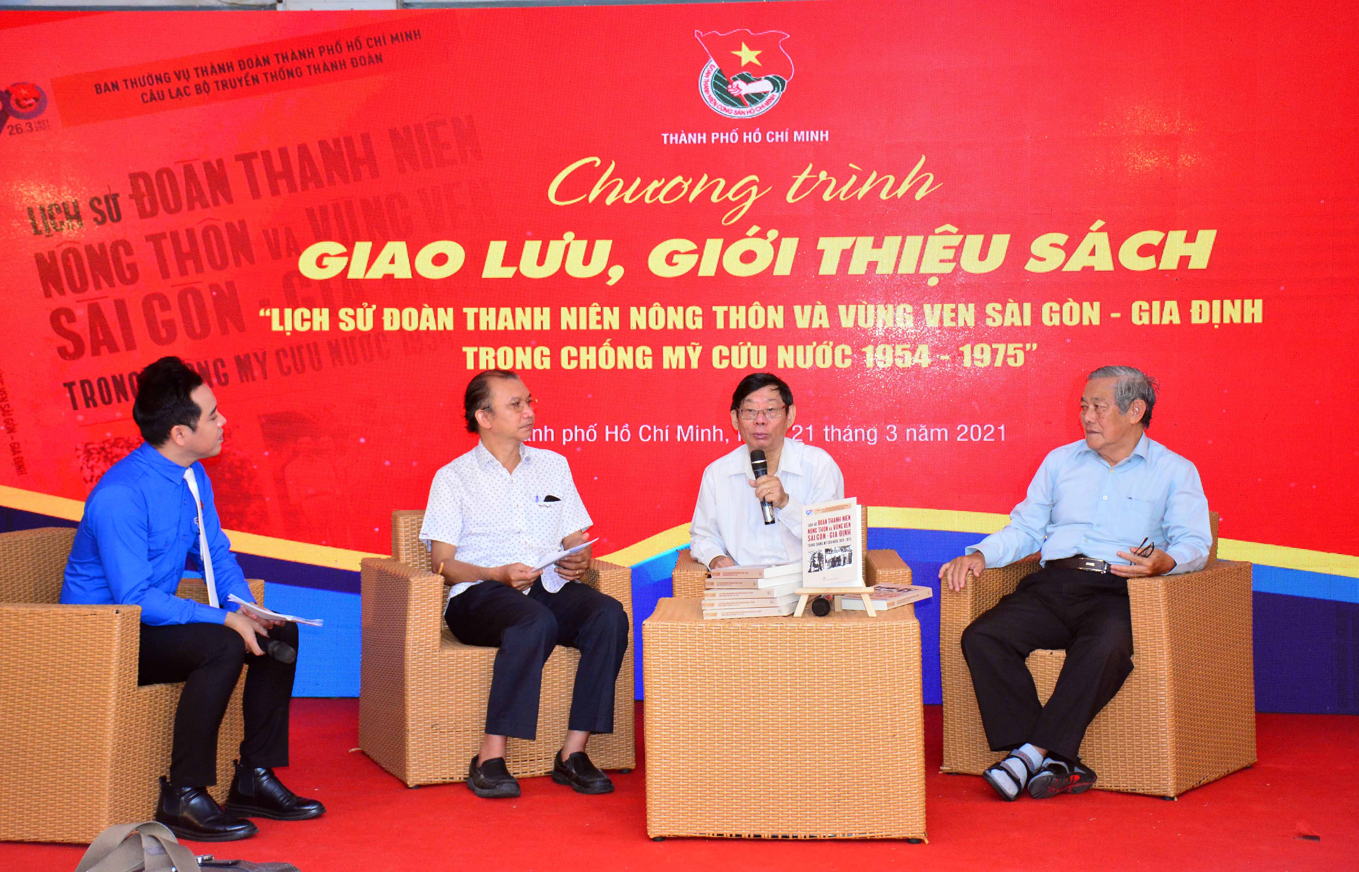 Giới thiệu sách về Đoàn Thanh niên nông thôn và vùng ven Sài Gòn - Gia Định trong chống Mỹ cứu nước 