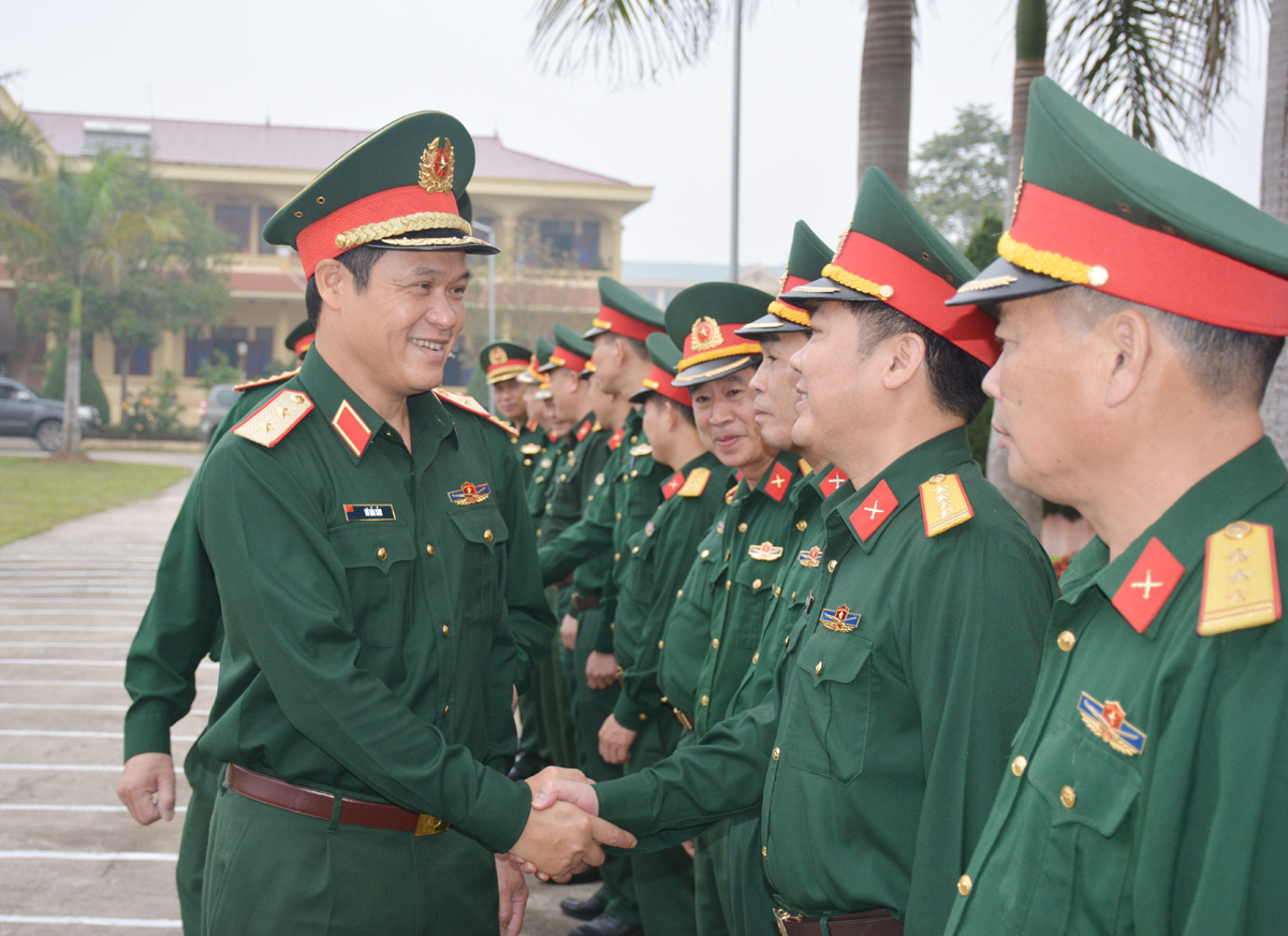 Đoàn công tác Bộ Quốc phòng thăm, làm việc tại Đoàn Kinh tế-Quốc phòng 338 (Quân khu 1)