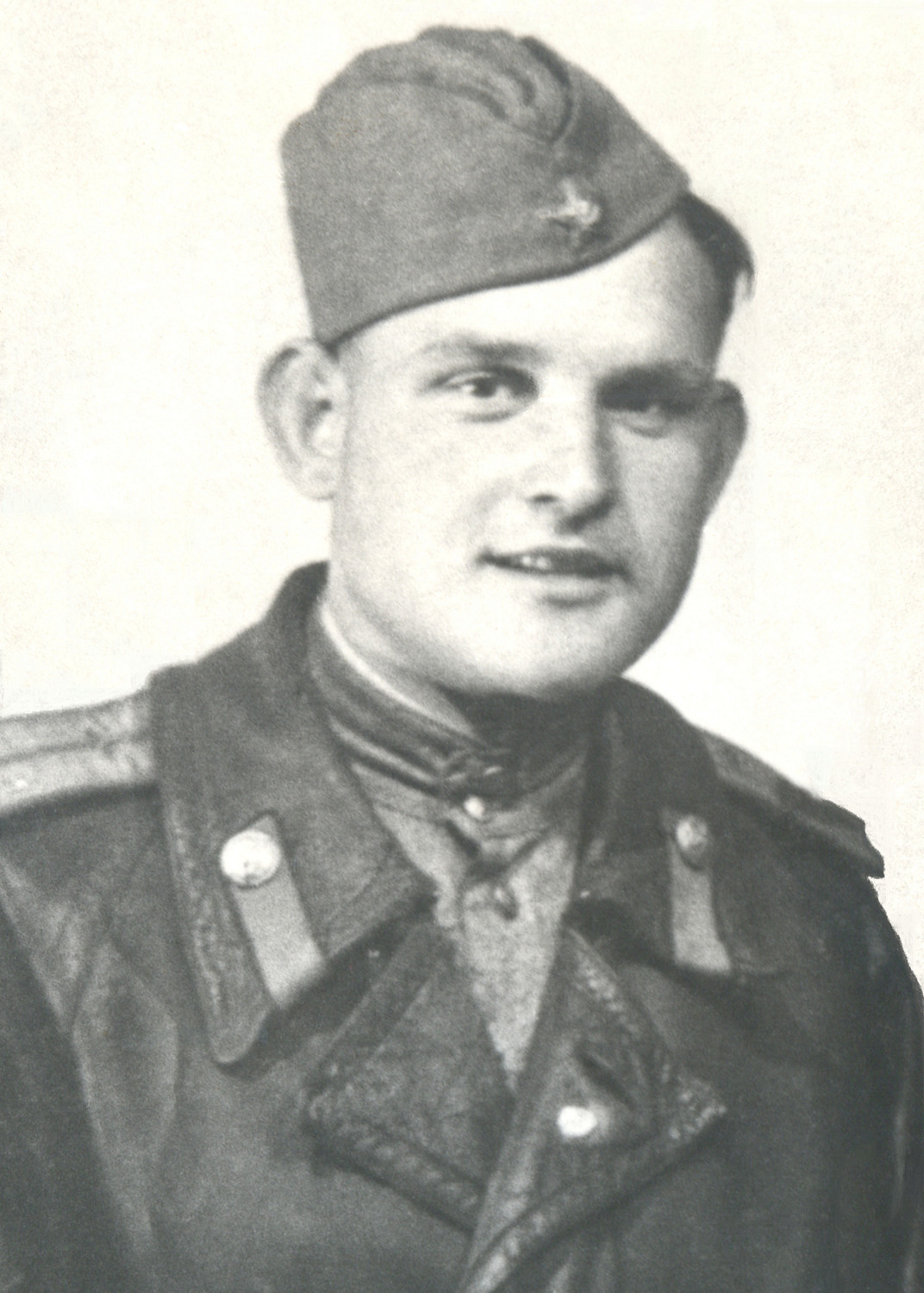 Phi công Liên Xô mất một tay vẫn anh dũng chiến đấu