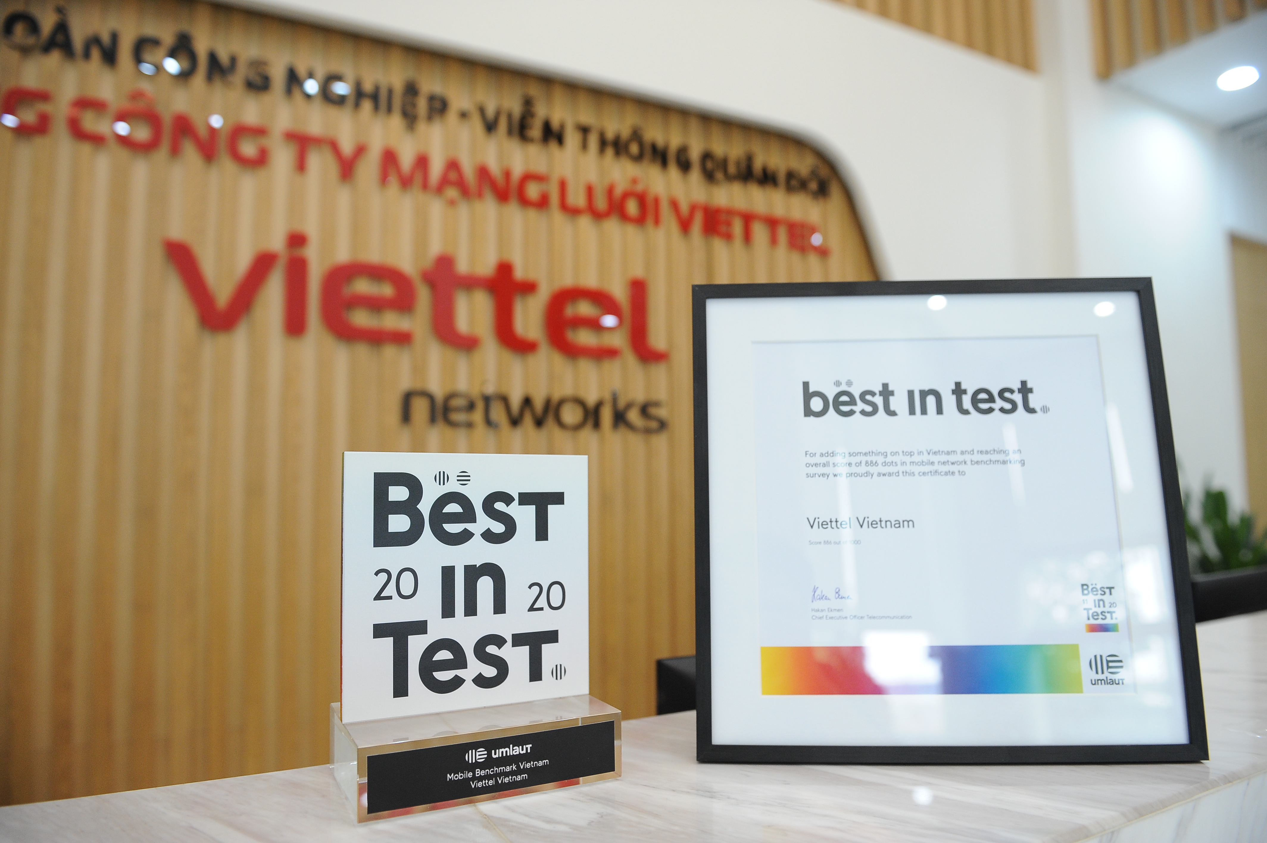 Thấy gì từ việc Viettel nhận “Best in Test”của Công ty đo kiểm viễn thông hàng đầu thế giới?