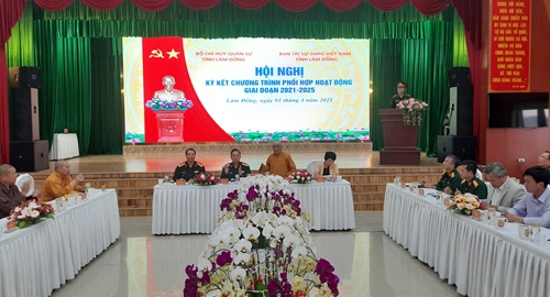 Giáo hội Phật giáo Việt Nam tỉnh Lâm Đồng và Bộ CHQS tỉnh Lâm Đồng ký kết chương trình phối hợp hoạt động

