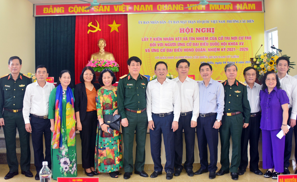 100% cử tri tại nơi cư trú thống nhất giới thiệu Đại tướng Lương Cường ứng cử đại biểu Quốc hội khóa XV