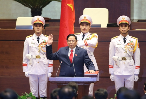Đồng chí Phạm Minh Chính được bầu giữ chức vụ Thủ tướng Chính phủ