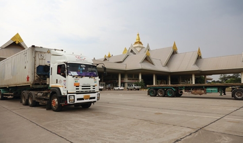 Xuất - nhập khẩu hàng hóa của Lào còn gặp nhiều khó khăn