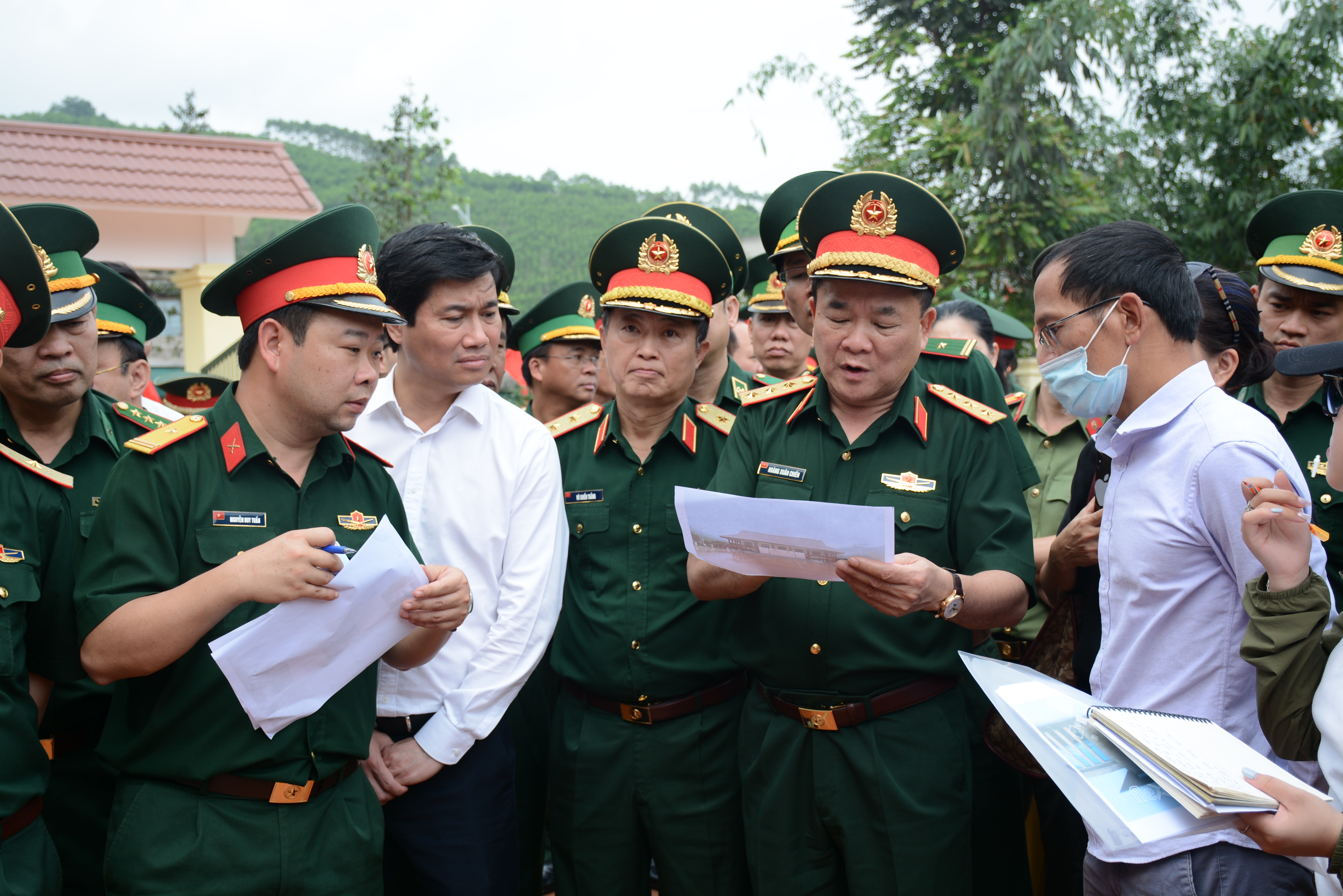Thượng tướng Hoàng Xuân Chiến kiểm tra công tác chuẩn bị Giao lưu hữu nghị quốc phòng biên giới Việt-Trung