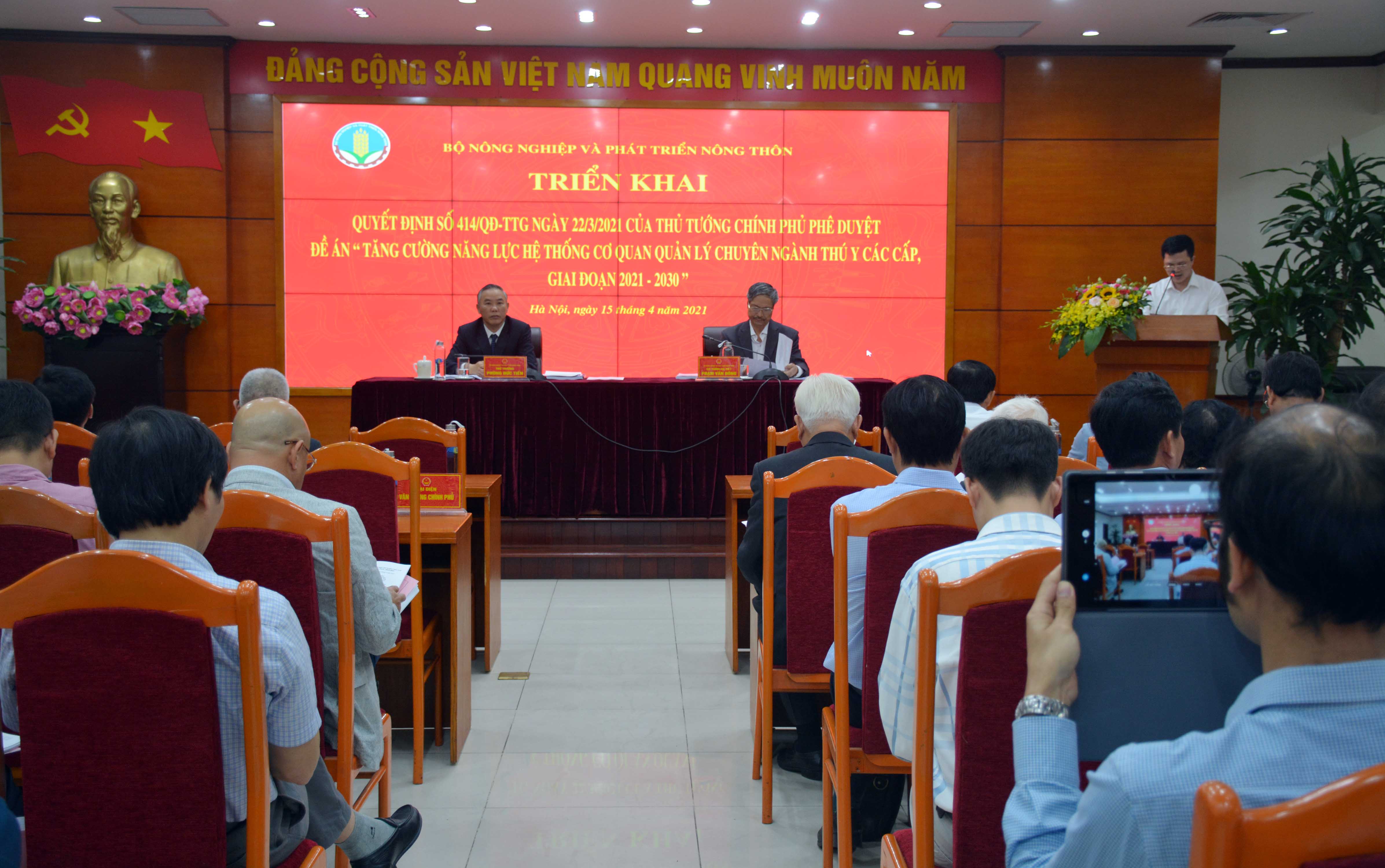 Tăng cường năng lực hệ thống thú y các cấp để phòng, chống dịch hiệu quả