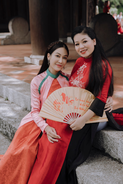 Ca sĩ Tuyết Nga và Anh Thơ hòa giọng trong MV ca nhạc “Tự hào xứ Thanh”