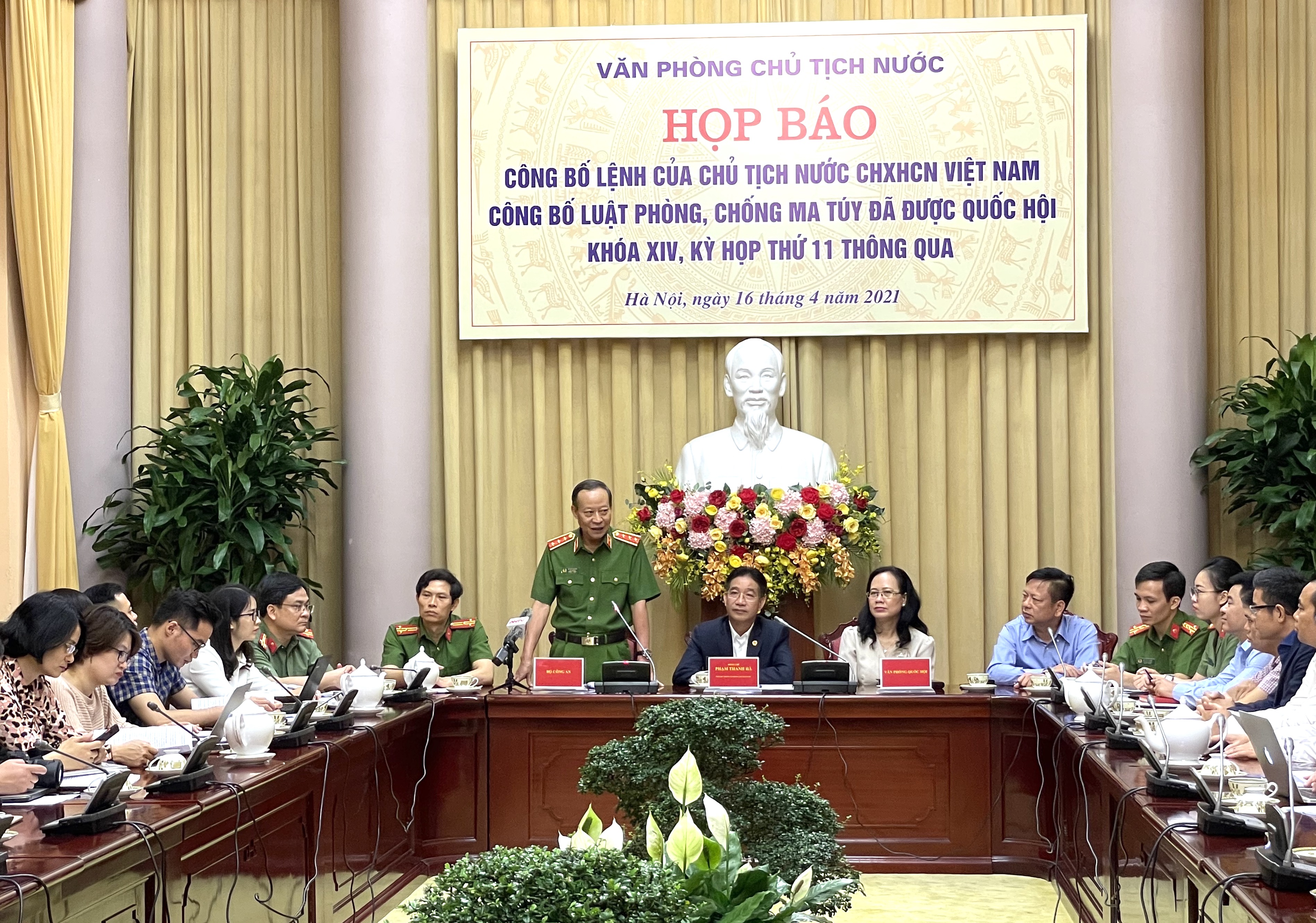 Công bố lệnh của Chủ tịch nước về Luật Phòng, chống ma tuý