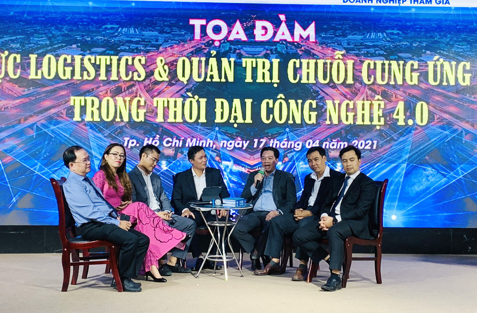 Nâng cao chất lượng đào tạo lĩnh vực logistics và quản trị chuỗi cung ứng 