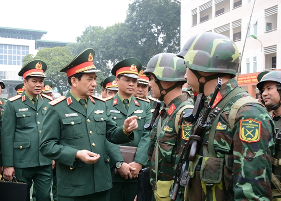 Tư duy quốc phòng Việt Nam: Với tư duy quốc phòng hiện đại, Việt Nam đã và đang luôn nâng cao sức mạnh bảo vệ chủ quyền và an ninh quốc gia. Cùng xem hình ảnh về các biện pháp mới nhất được áp dụng trong tư duy quốc phòng Việt Nam để đảm bảo an toàn và bảo vệ đất nước.