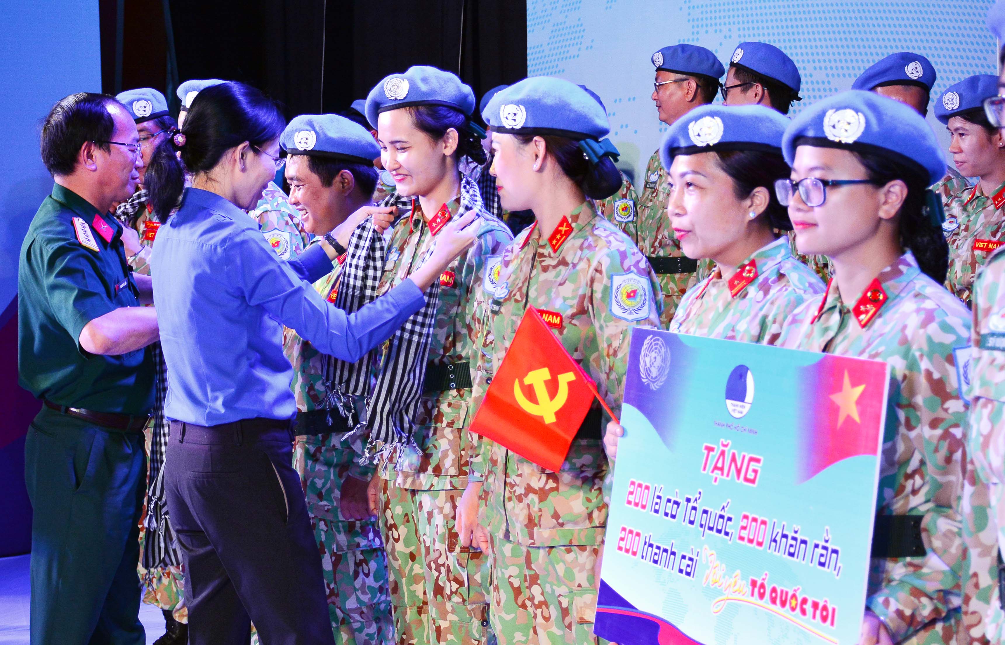 Tự tin, tự hào cống hiến cho Tổ quốc trên mặt trận quốc tế