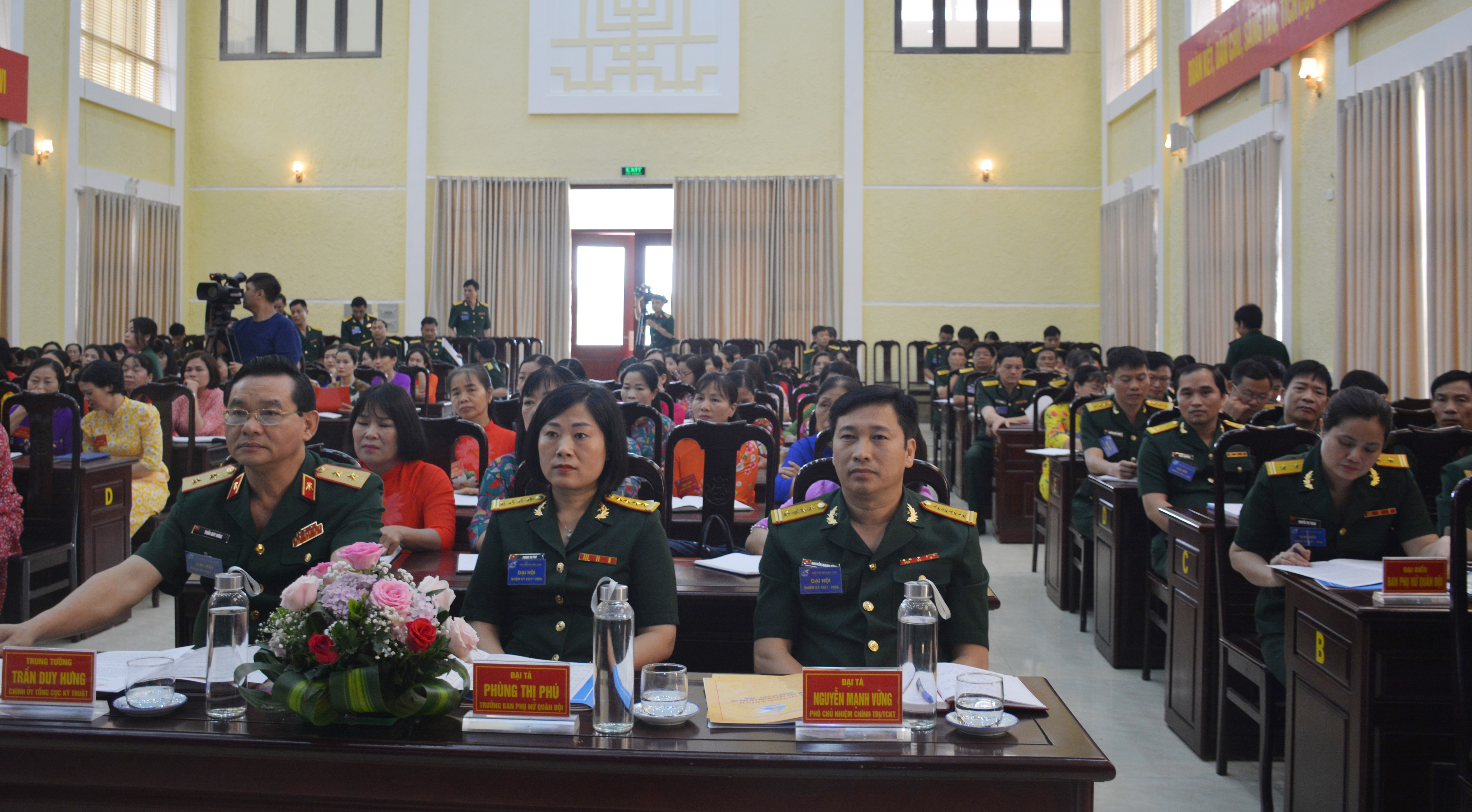 Kho J106 tổ chức Đại hội Phụ nữ làm trước cấp cơ sở trong Tổng cục Kỹ thuật 