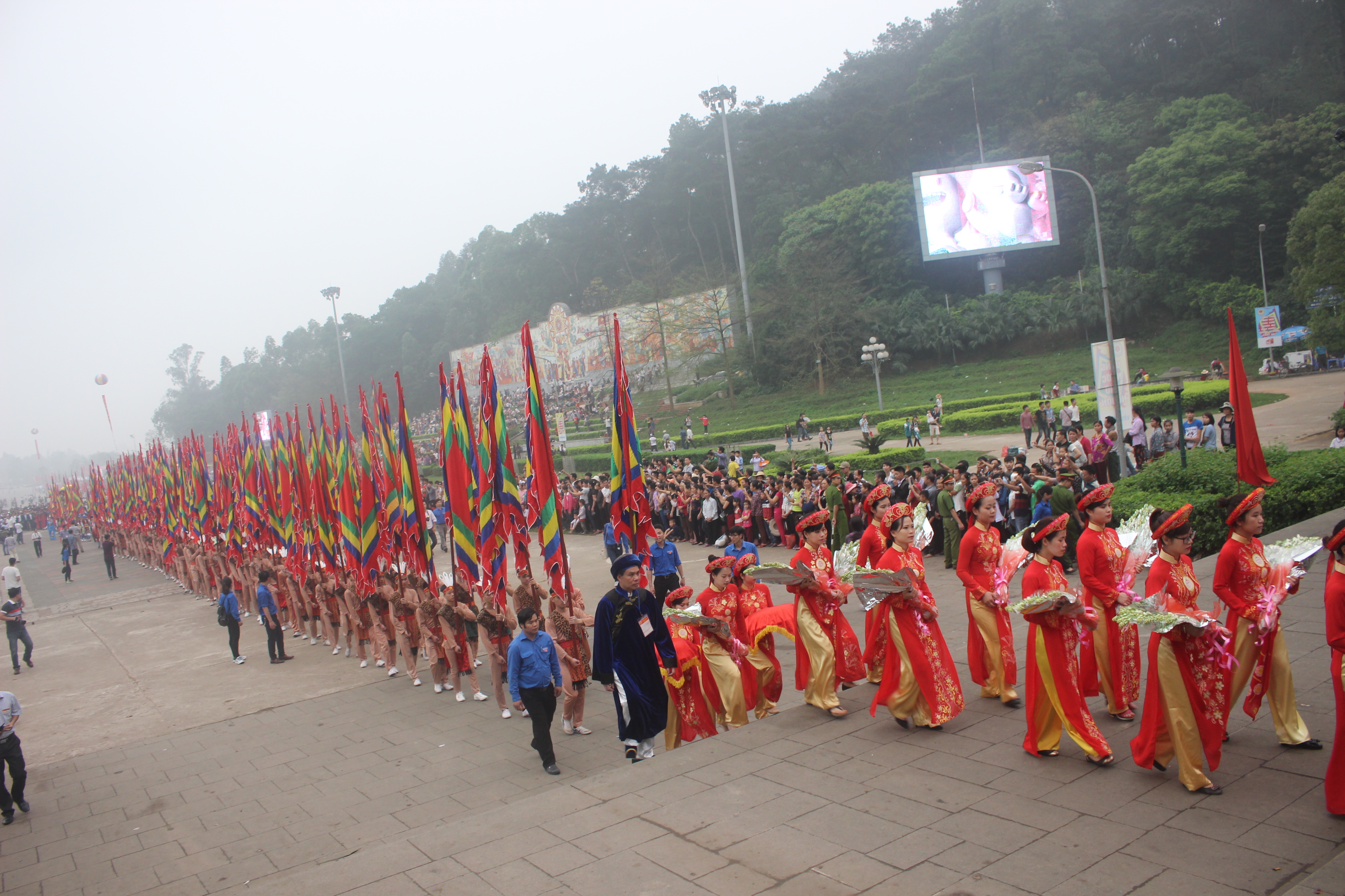 Lắng đọng sức mạnh cội nguồn